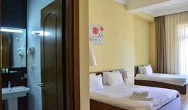 Отель "Boutique Hotel O. Galogre" (Батуми)-600296033