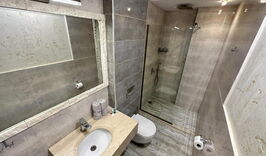 Отель «National» (Уреки)-322858325