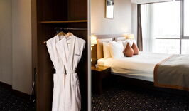 Parkside Hotel & Apartments (Баку)-1685897305