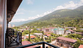 Гостиница "Империя" (Гагра)-1274585253