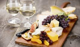 Праздник вина и сыра во Львове