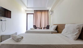 Отель «Chill Out» (Кобулети)-1337662922