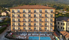 Гостиница "Империя" в г. Гагра на самолете-2140765819