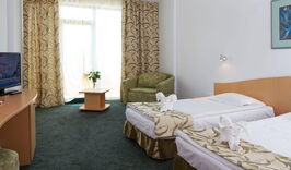 Отель "Mena Palace Hotel". Солнечный Берег-1690528203
