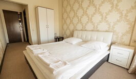 Отель "Рай", Иваново-1058982864