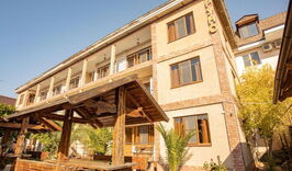 Отель "Руно" в г. Гагра на поезде-1606843497