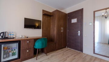 Авиатур в Батуми. Отель "Hotel BLOOM" (отдых на море)-1909929655