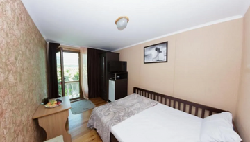 Отель "Лаура" в п. Лазаревское (поезд)-2134526430