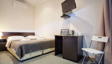 Отель "Весна" в г. Сухуме на поезде-530847414