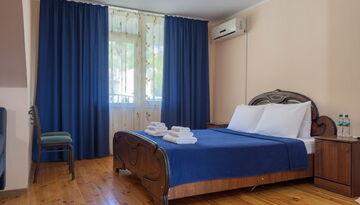 Отель "Aura city hotel" в г. Гагра на поезде-492581742
