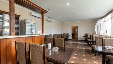 Гостиница "Арстаа" в г. Гагра на самолете-1615816803