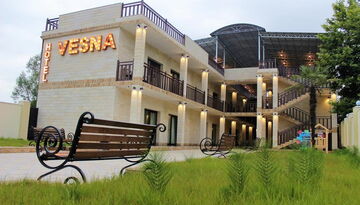 Отель "Весна" в г. Сухуме на поезде-70441951