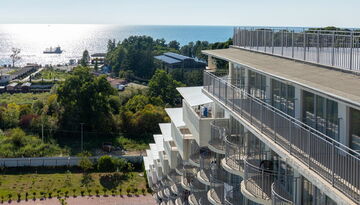 Отель "Европа" в г. Гагра на поезде-1295176799