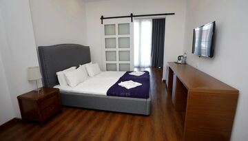 Авиатур в Кобулети. Отель "Homey " (отдых на море)-1355067424