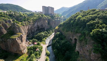 Экскурсионный тур с лечением и отдыхом на курорте Джемрук-1632060869