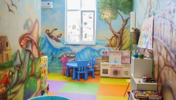 Гостиница "Империя" в г. Гагра на поезде-1809590735