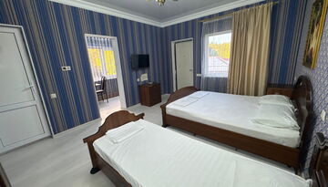 Гостевой дом "Изумрудный" в г. Гагра на поезде-1980966450