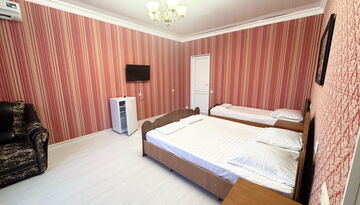 Гостевой дом "Изумрудный" в г. Гагра на поезде-87202863