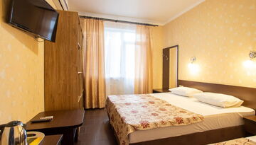 Гостевой дом «Сто шагов» в Геленджике (поезд)-1900096184