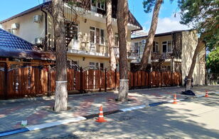 Гостевой дом «Сто шагов» в Геленджике (поезд)-982979431